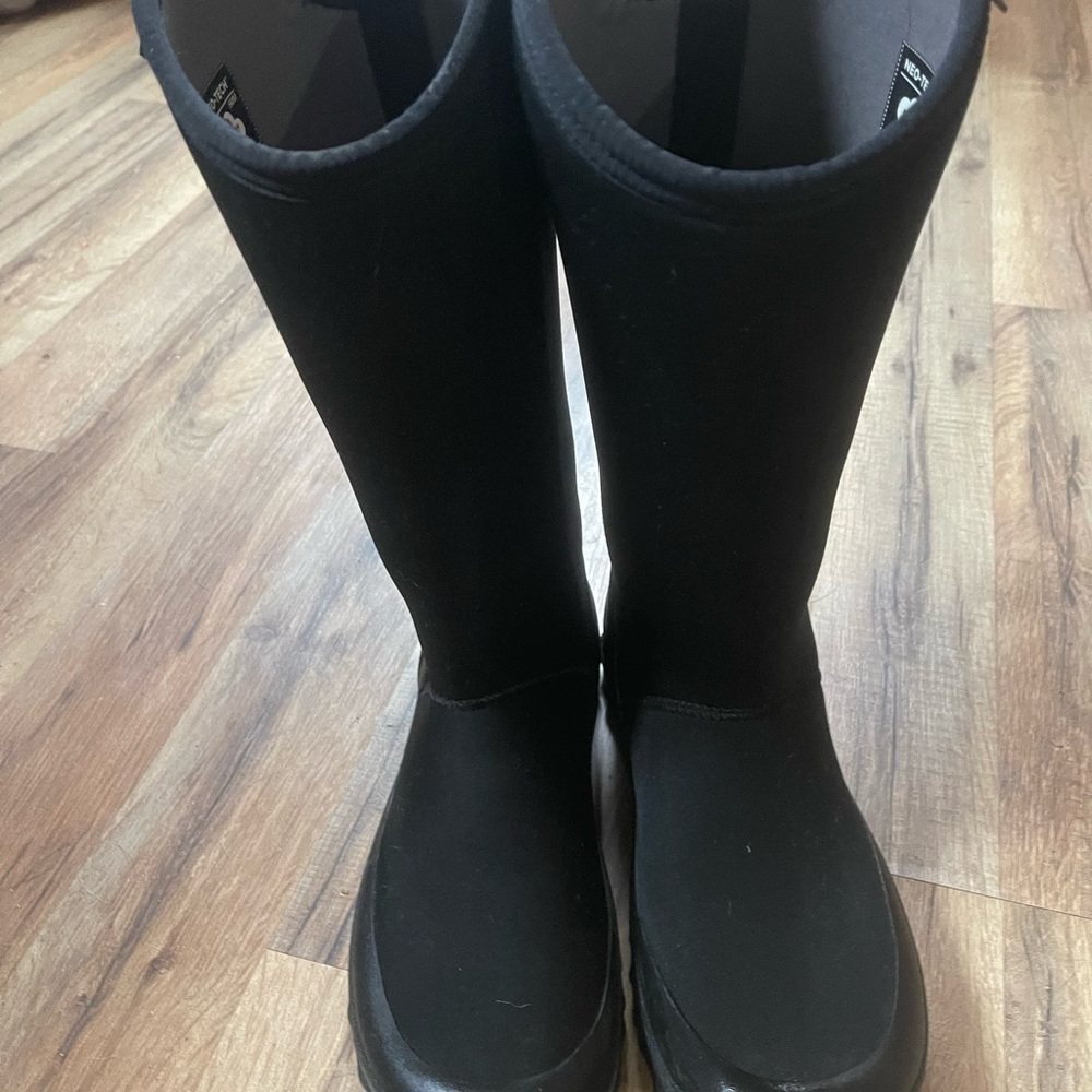 Bogs Women's Black Tall Waterproof Winter Boots